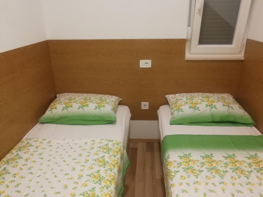 Apartman Darko Rogoznica  Buitenkant foto